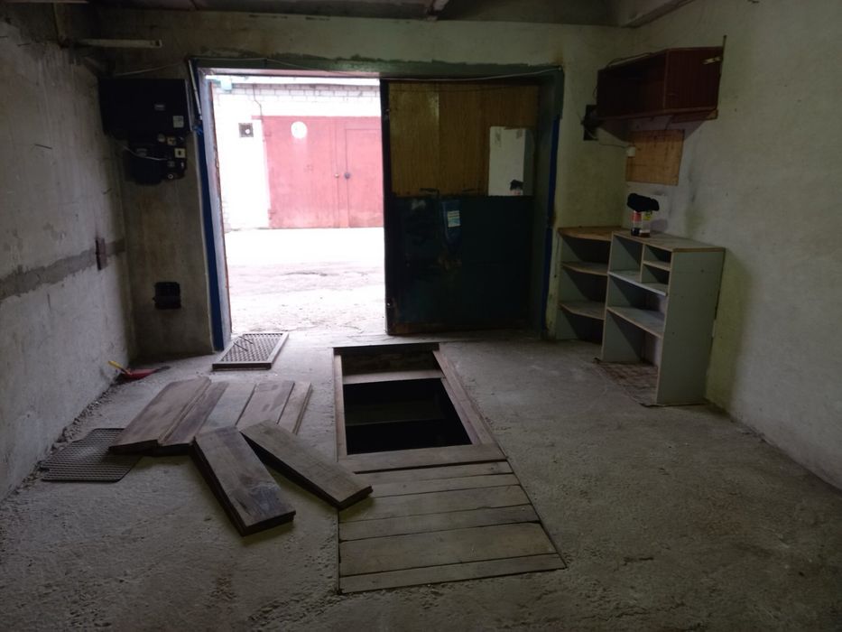 Продам гараж на бородинском