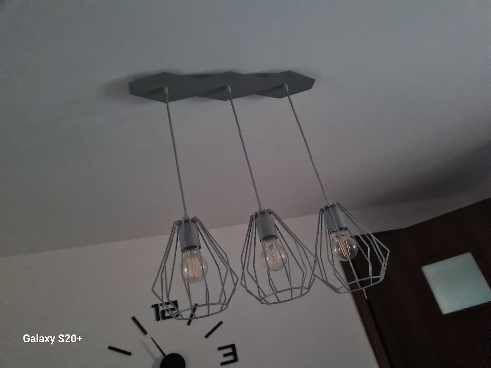 Żyrandol lampa sufitowa klosz  wisząca z regulacją tanio
