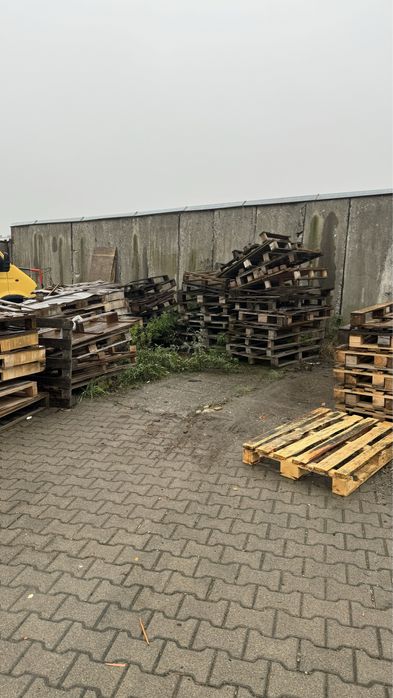 Palety drewno opałowe oddam za darmo palety do odbioru Chełm Śląski
