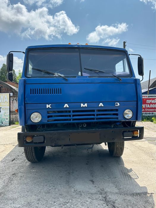 Продам вантажний автомобіль Камаз 55111 самоскид (совок) 13т