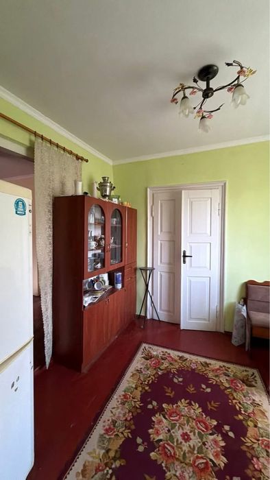 Будинок в Почаєві біля Лаври