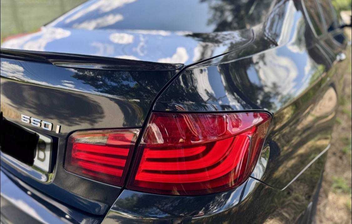 BMW 550i 2011 рік