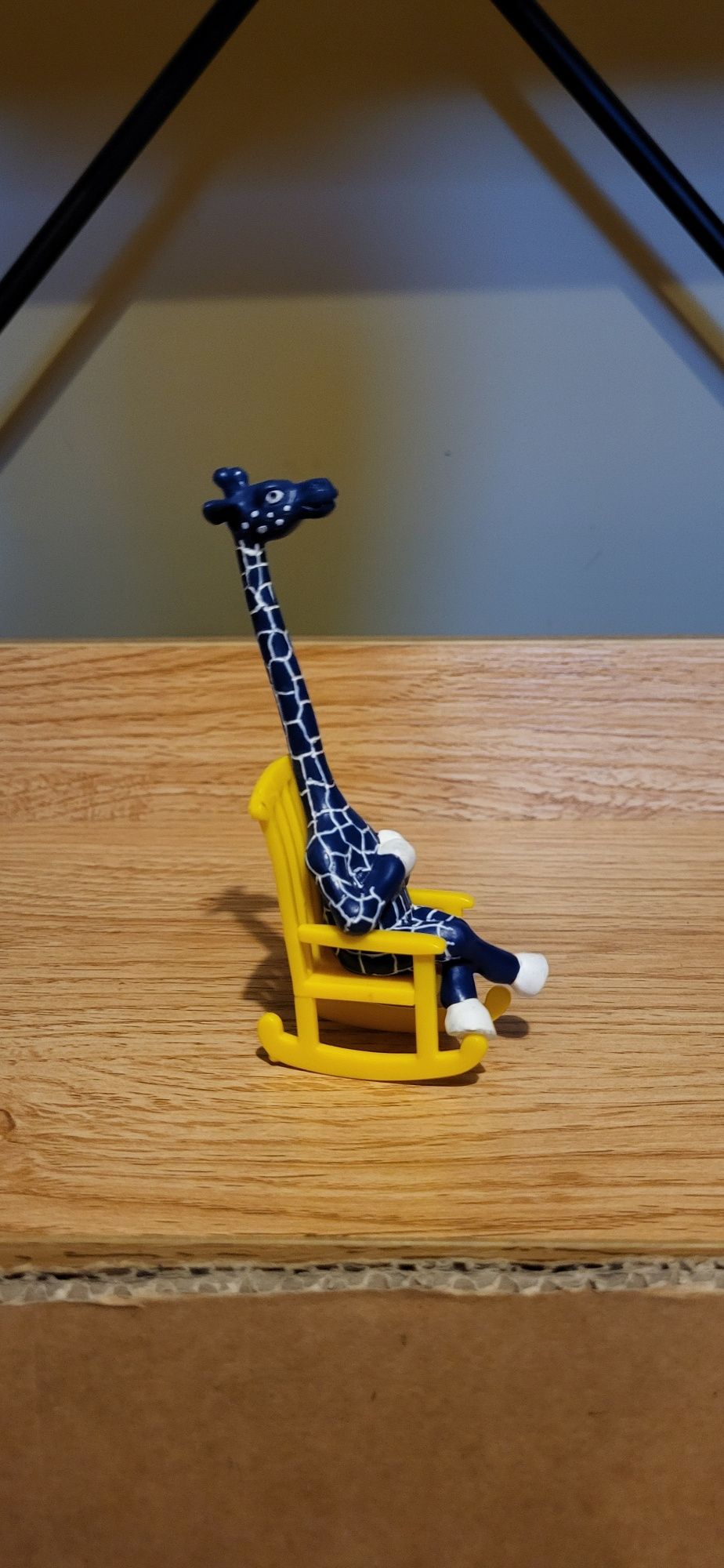 Schleich żyrafa na bujanym fotelu Erika Merck figurka edycja limited