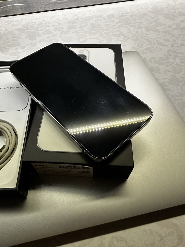 iPhone 13 pro 512 gb bialy