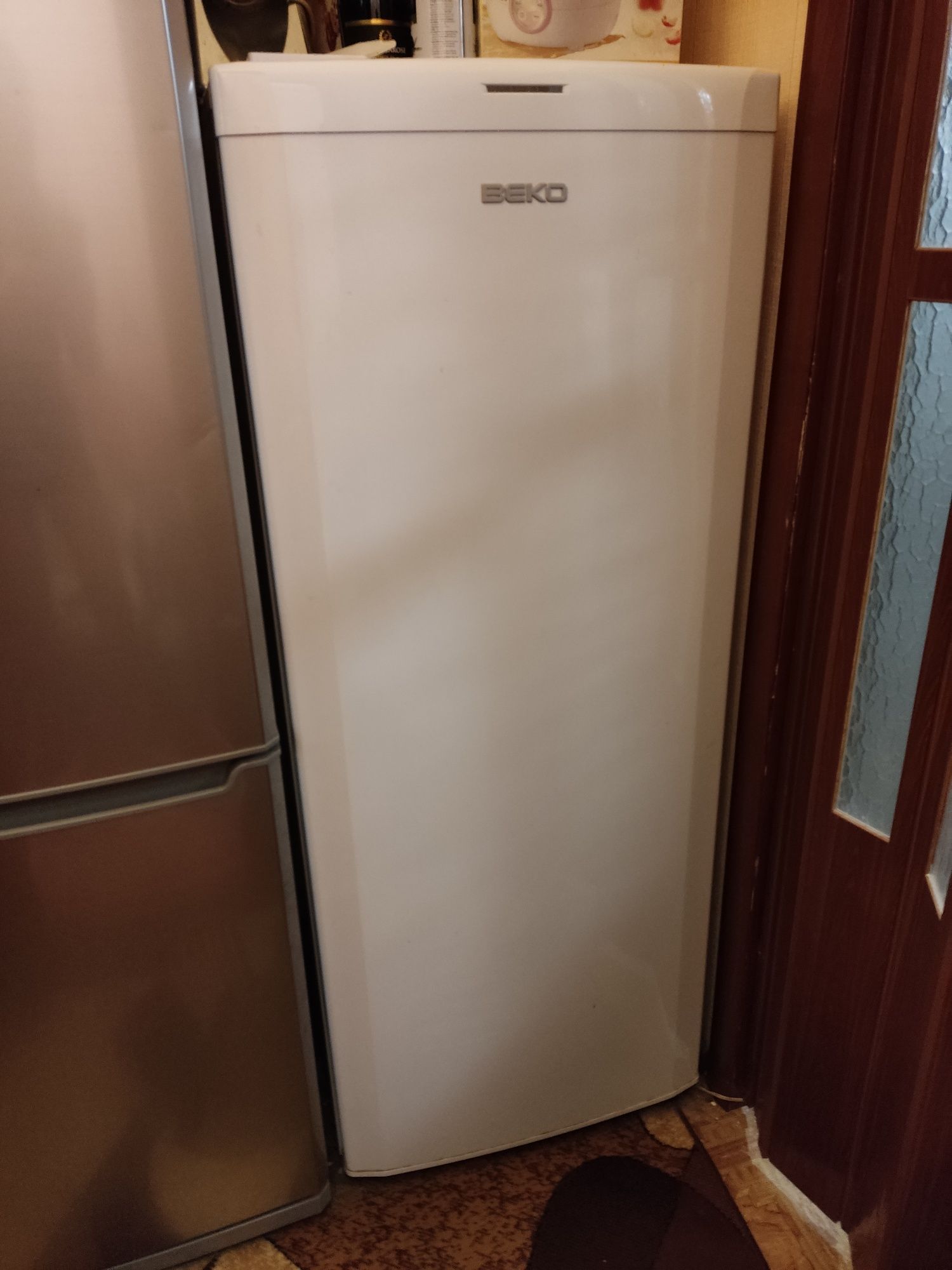 Морозильная камера BEKO FSA 25300