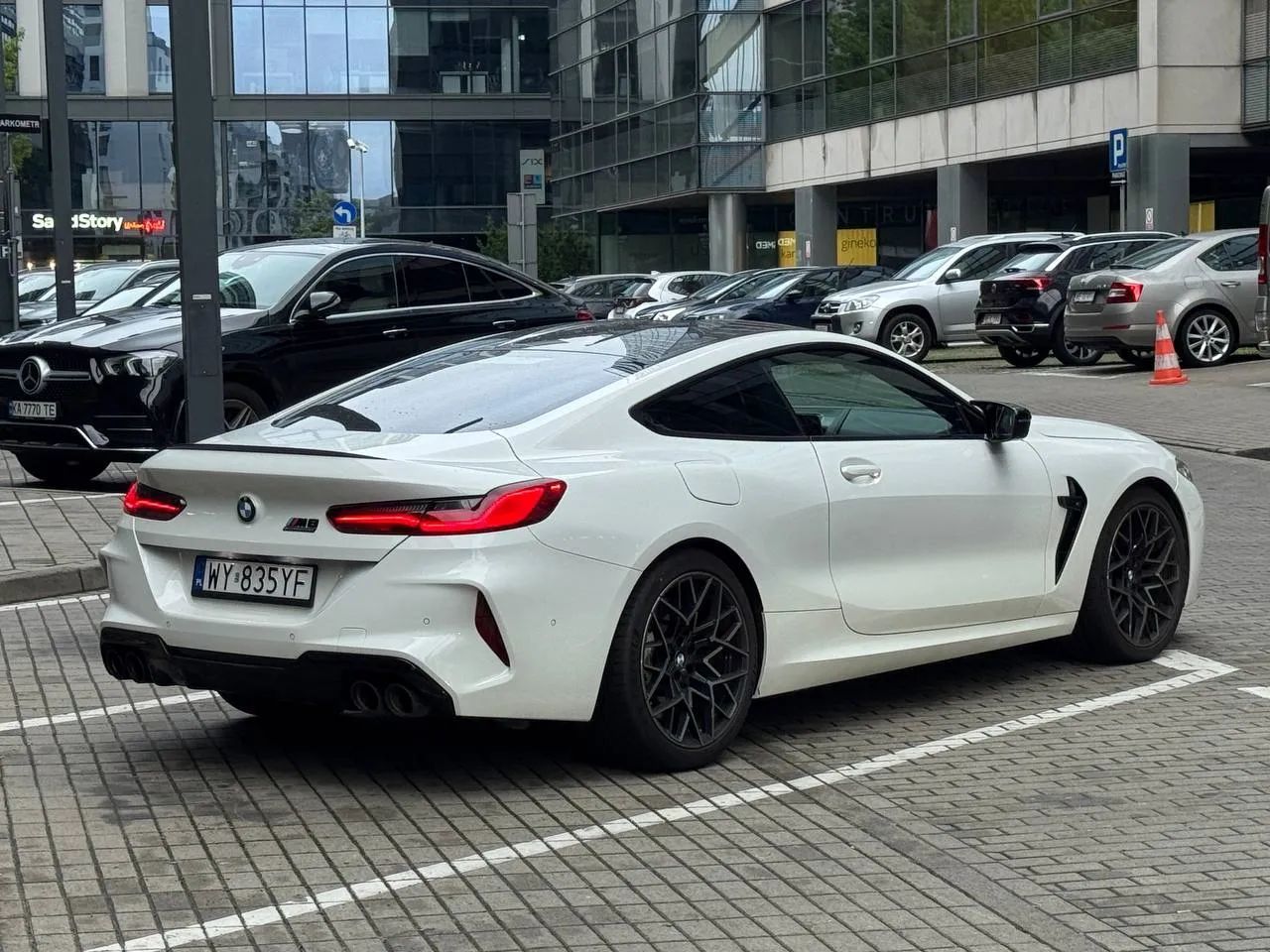 BMW M8 competition , carbon core