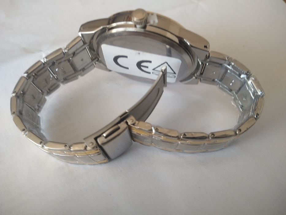 Sprzedam zegarek męski elegancki i stylowy