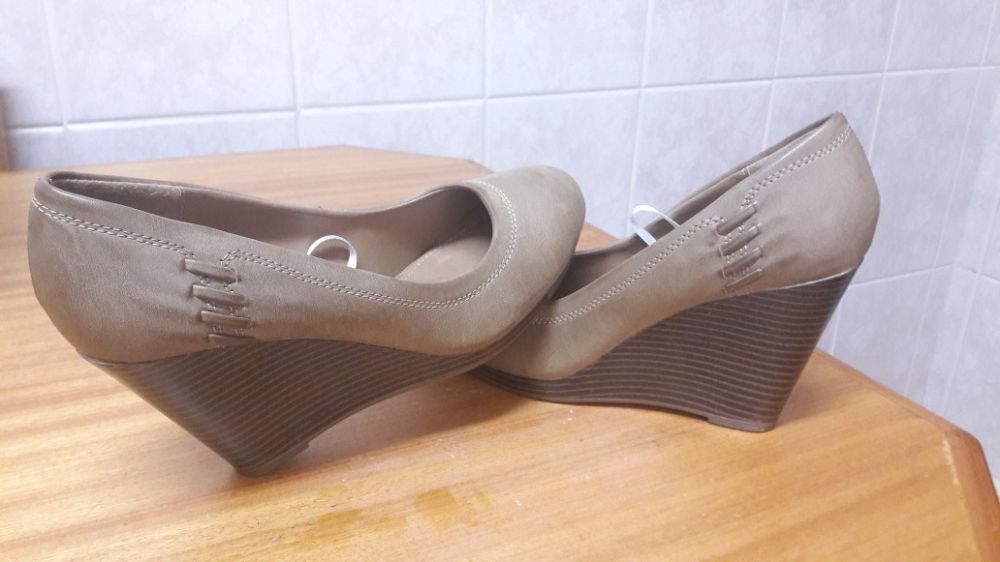 Sapatos senhora DESCIDA DE PREÇO