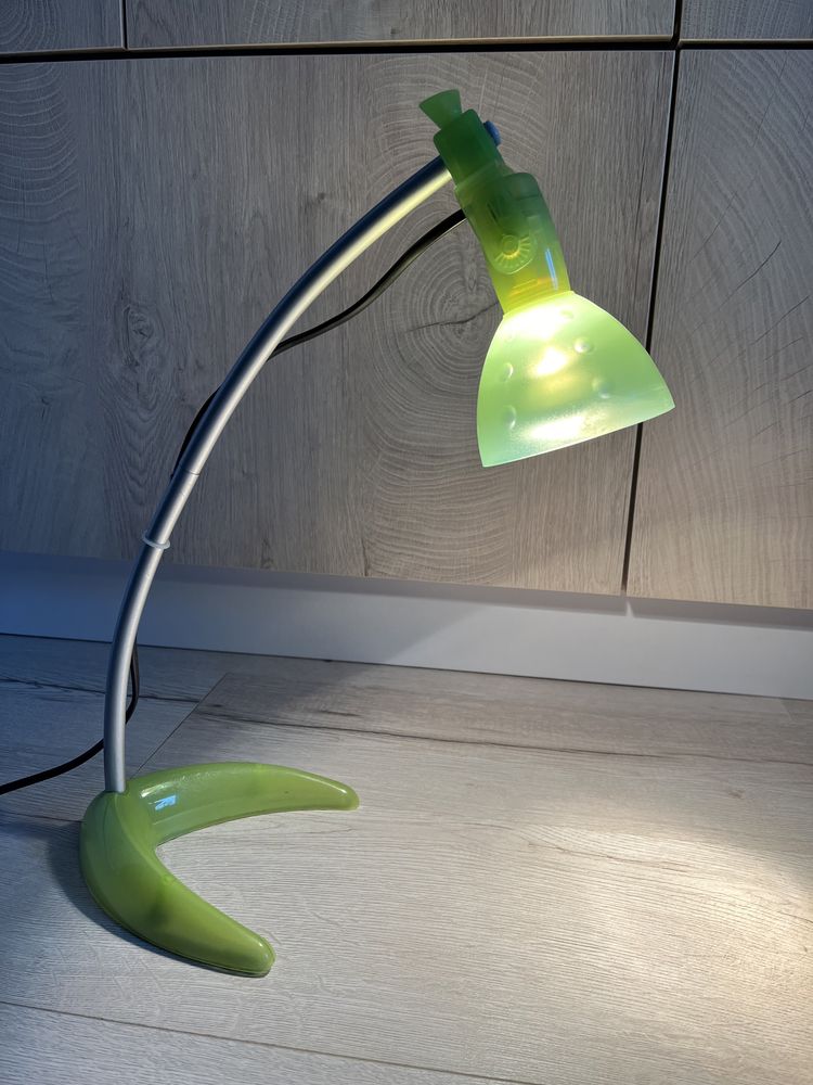 Lampka biurkowa zielona