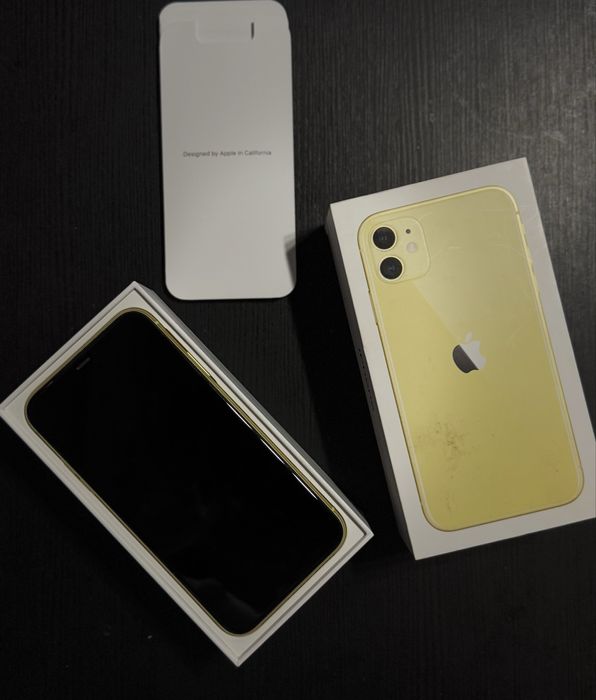 Sprzedam iphone 11 64 GB żolty z pudelkiem