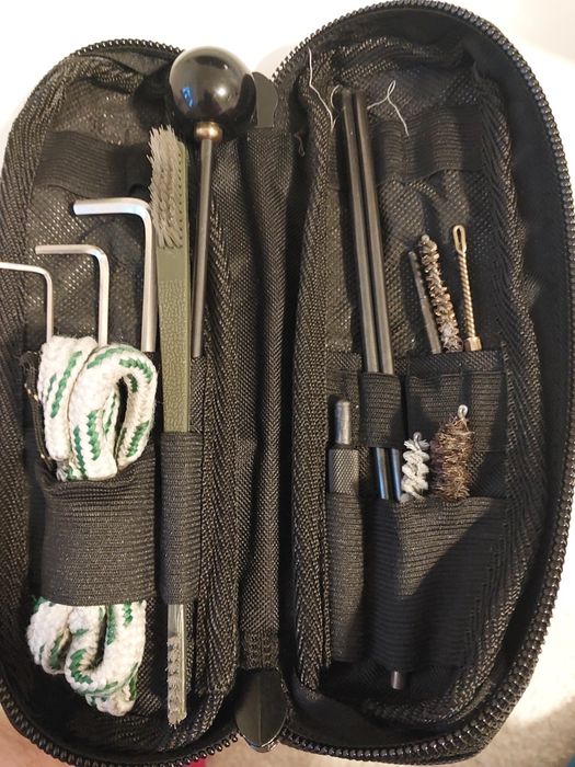 Przybornik do czyszczenia broni Grot