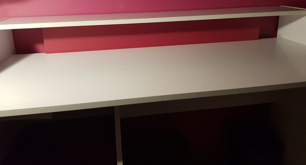 Różowe meble zestaw.