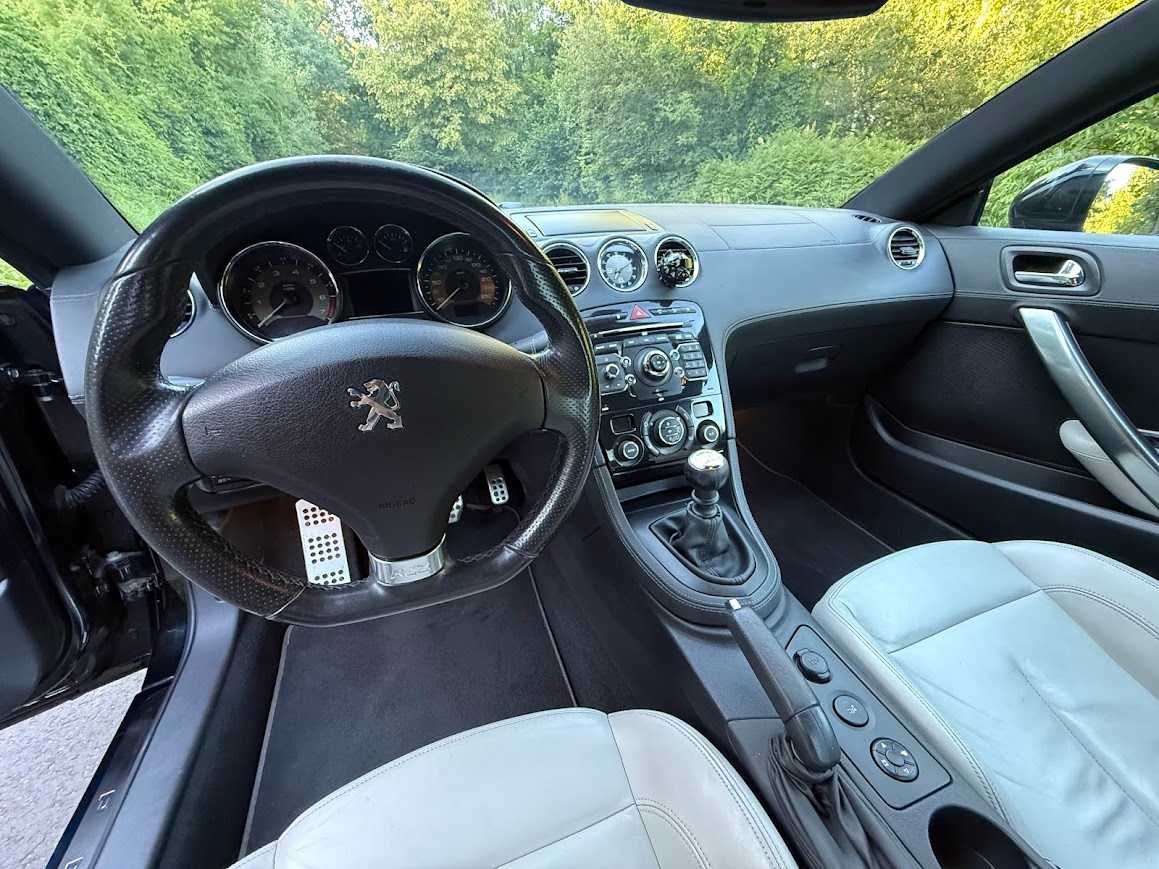 Peugeot RCZ 1,6 THP 200