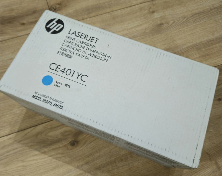 Toner HP CE401YC oryginalny NOWY