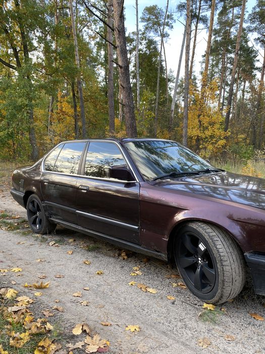BMW 7 серії 3л павук