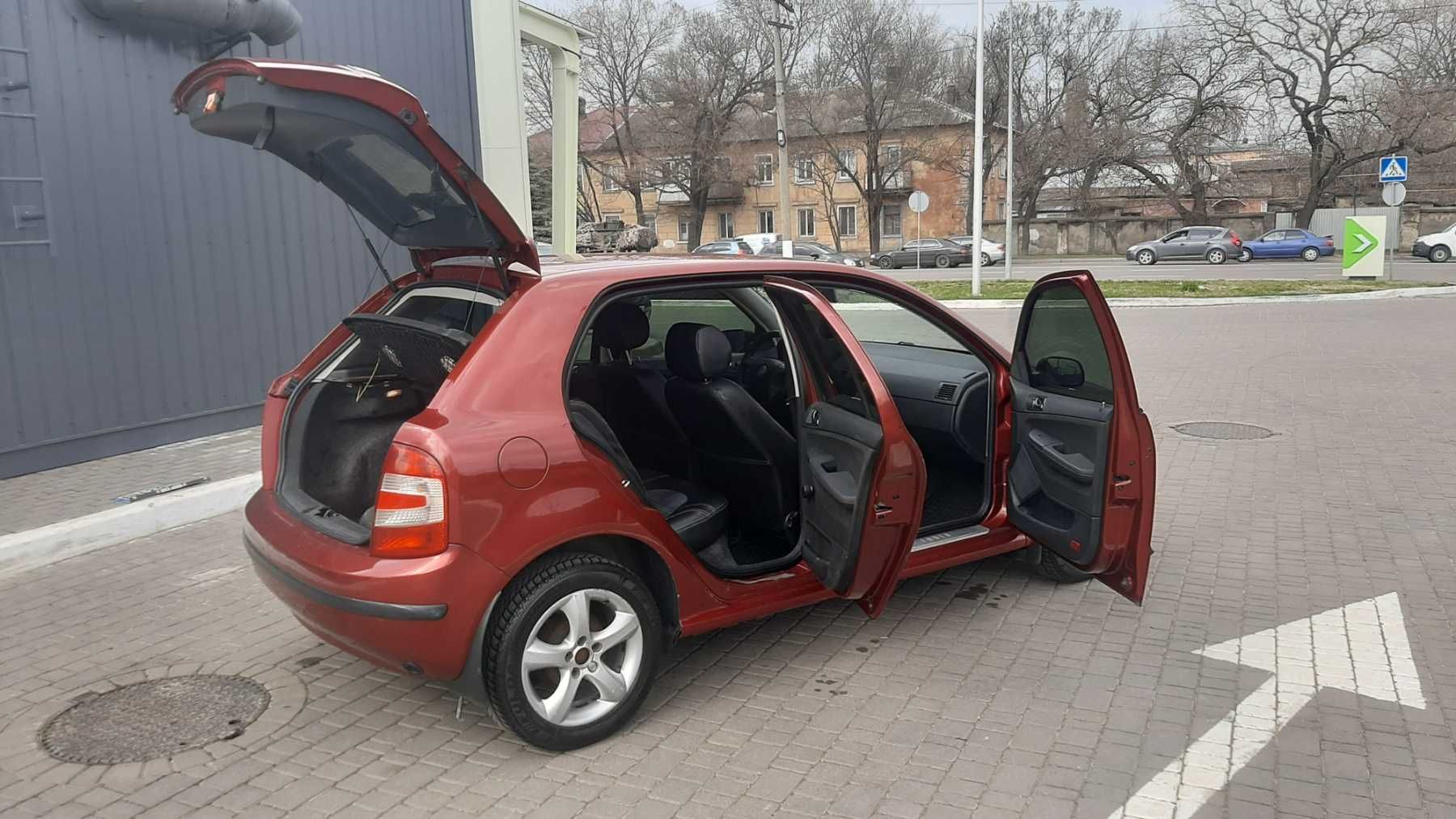 Подам Авто Skoda Fabia 2006г.