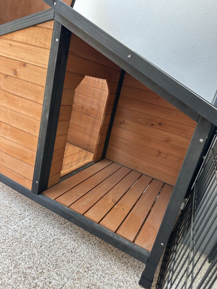 Casota de Madeira TK-Pet Rocky com Alpendre para Cão de Grande Porte