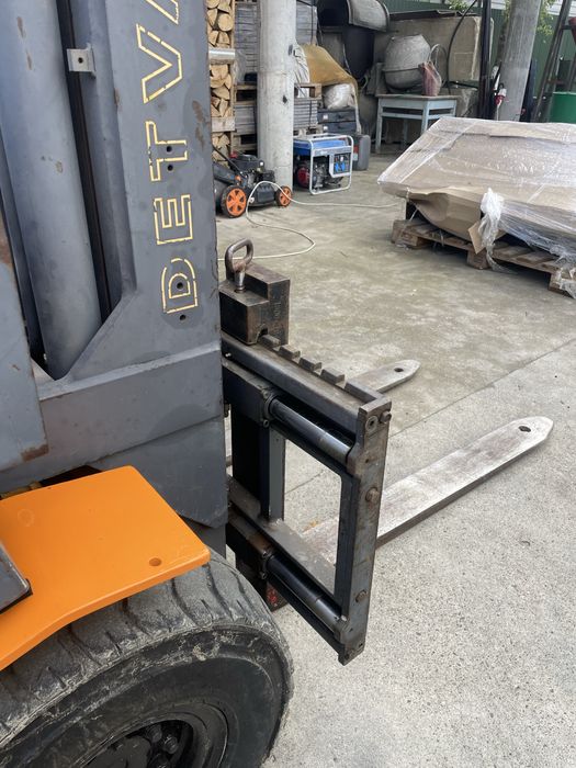 Вилочный Погрузщик Кара 3т