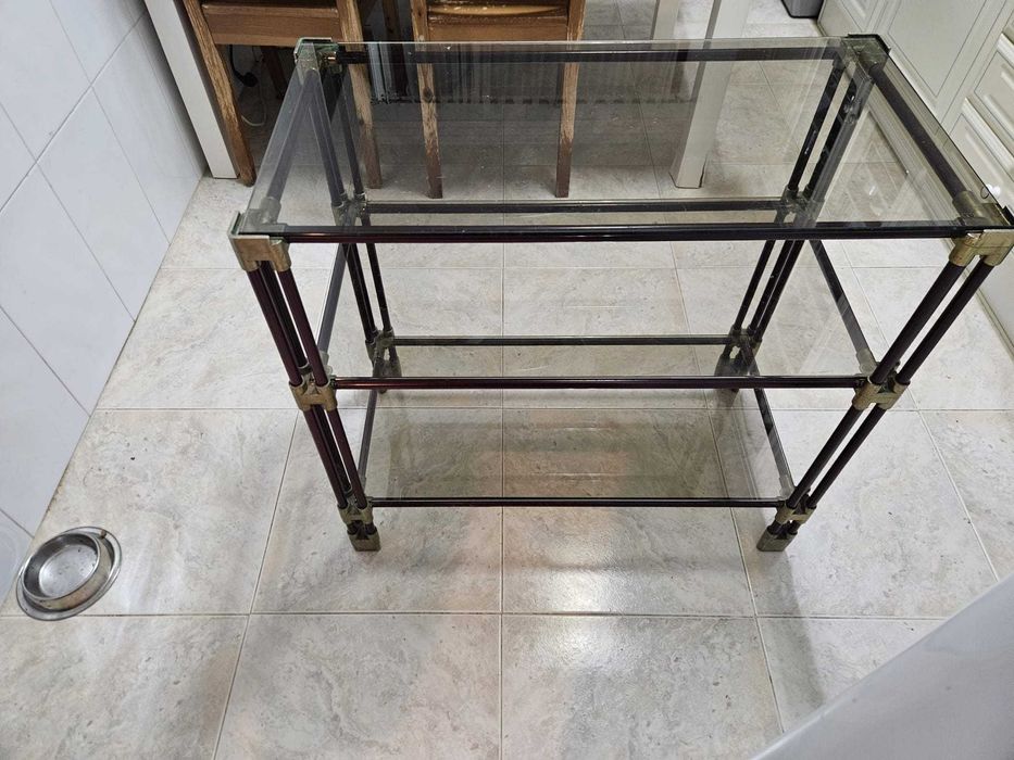 Mesa de vidro Sala/Cozinha