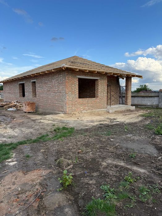 Продаж сучасної новобудови в с. Колоденка підходить під є-Оселю