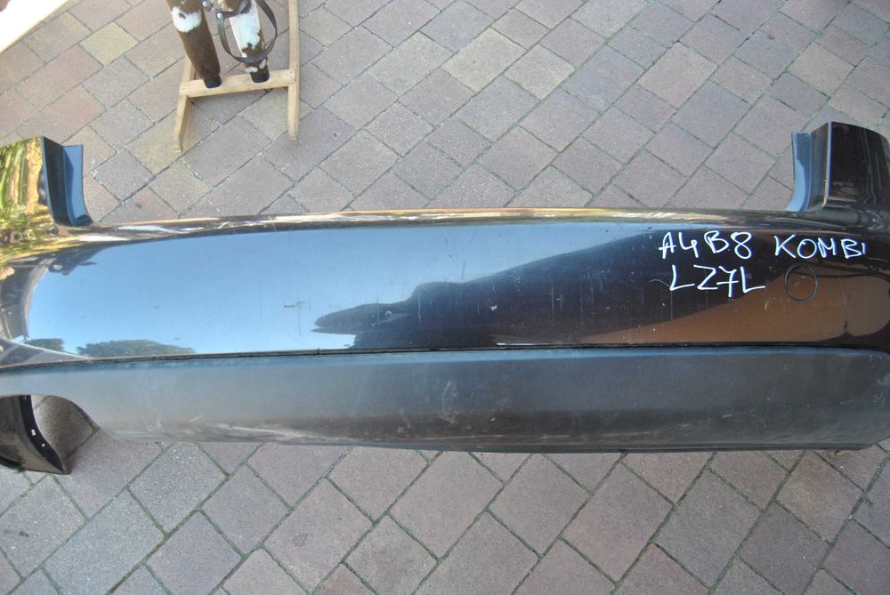 Zderzak tył Audi A4 B8 kombi LZ7L