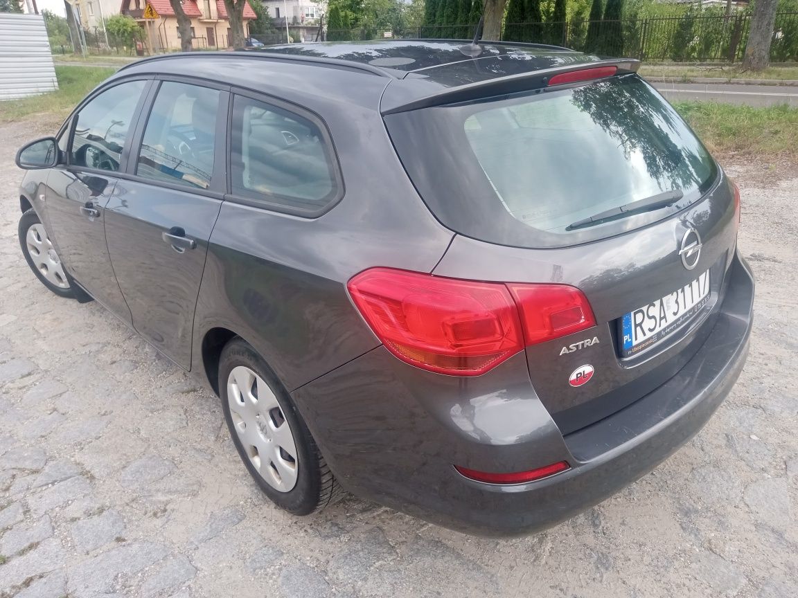 Astra w super stanie