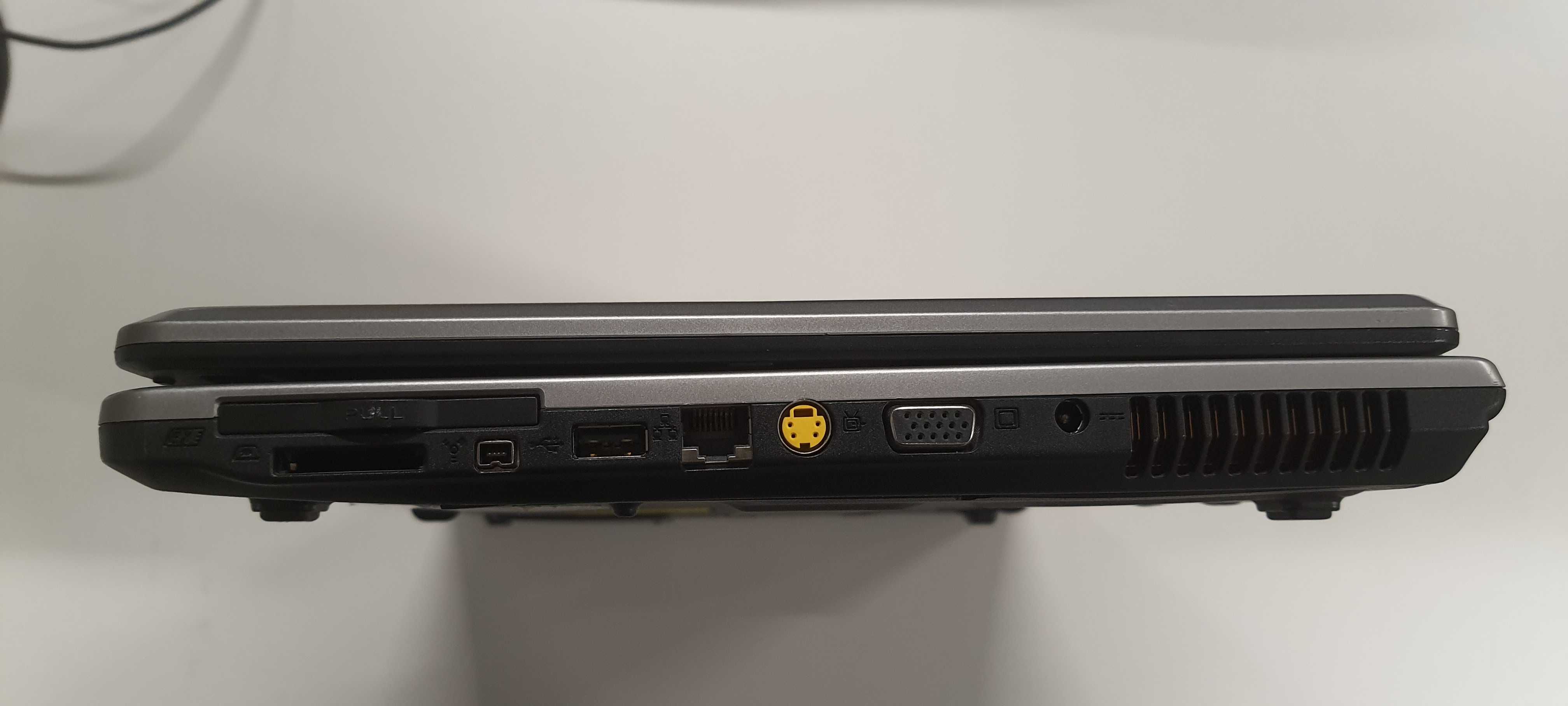 Laptop Maxdata bez baterii