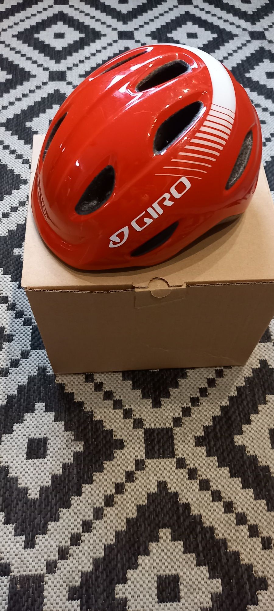 Kask rowerowy GIRO