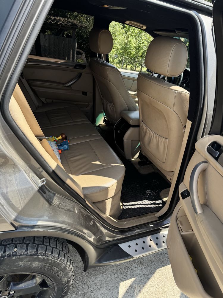 Продам BMW X5 2005 е53