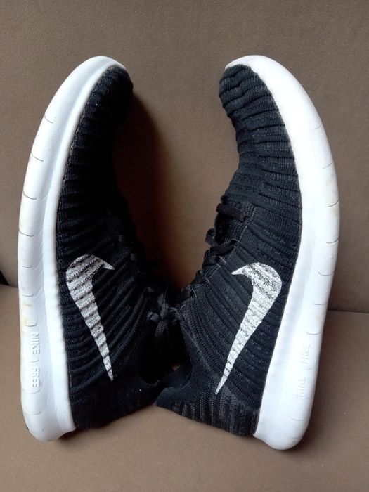 Nike Free Runner Flyknit buty sportowe 44