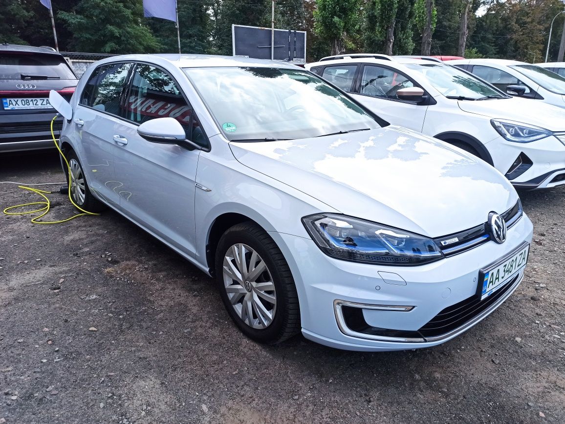 Продам Volkswagen e-golf