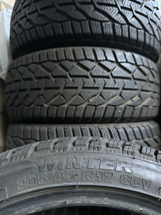 Продам зимние шины Orium winter 205/45/r17