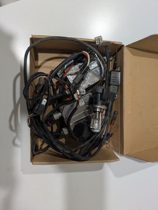 Бі-ксенон лампи комплект