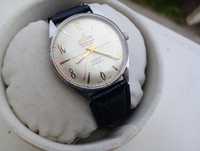 Piękny perłowy zegarek Atlantic worldmaster