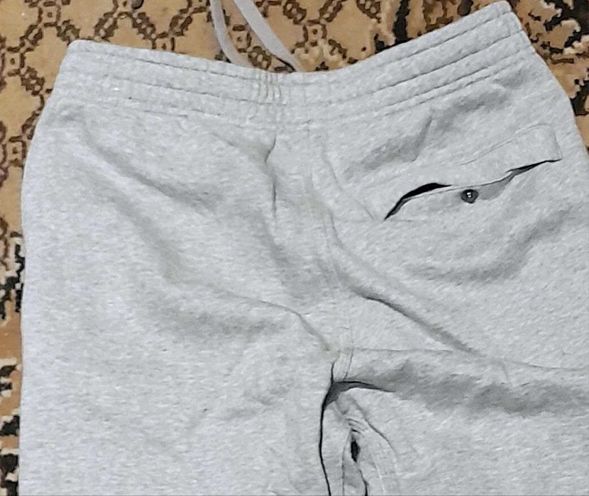 Сірі флисовые спортивні штани Nike Оригінал 826431-063