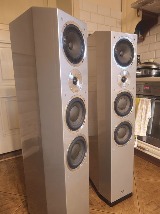 Heco Celan XT701 kolumny podłogowe