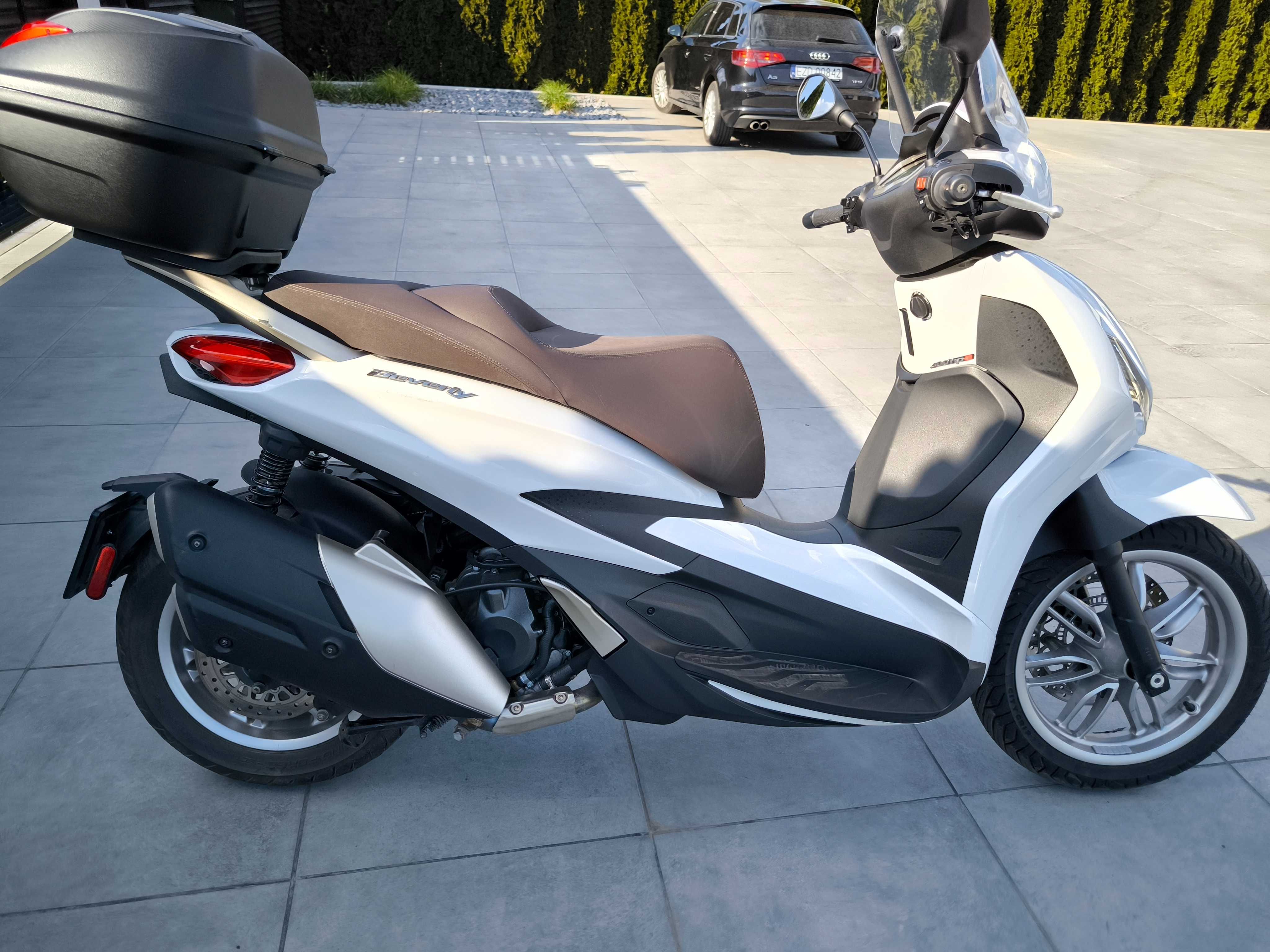 Piaggio Beverly 400  2022rok Ledy ABS, Kontrola trakcji