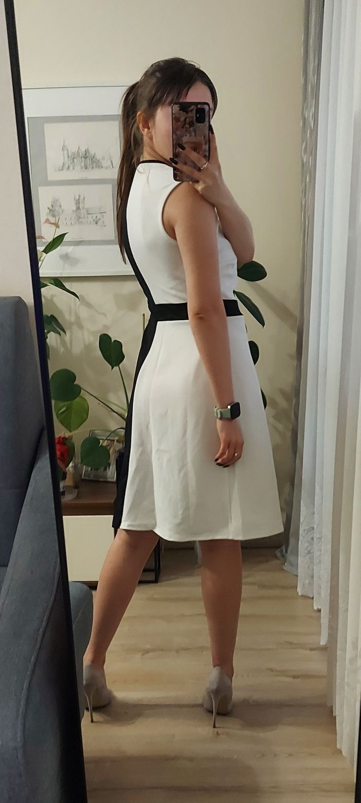Nowa elegancka sukienka Bonprix Bodyflirt 34 36 czarno-biała