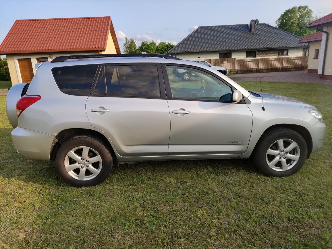 Toyota RAV4 2006r. LIMITED 7-mio osobowa 4x4