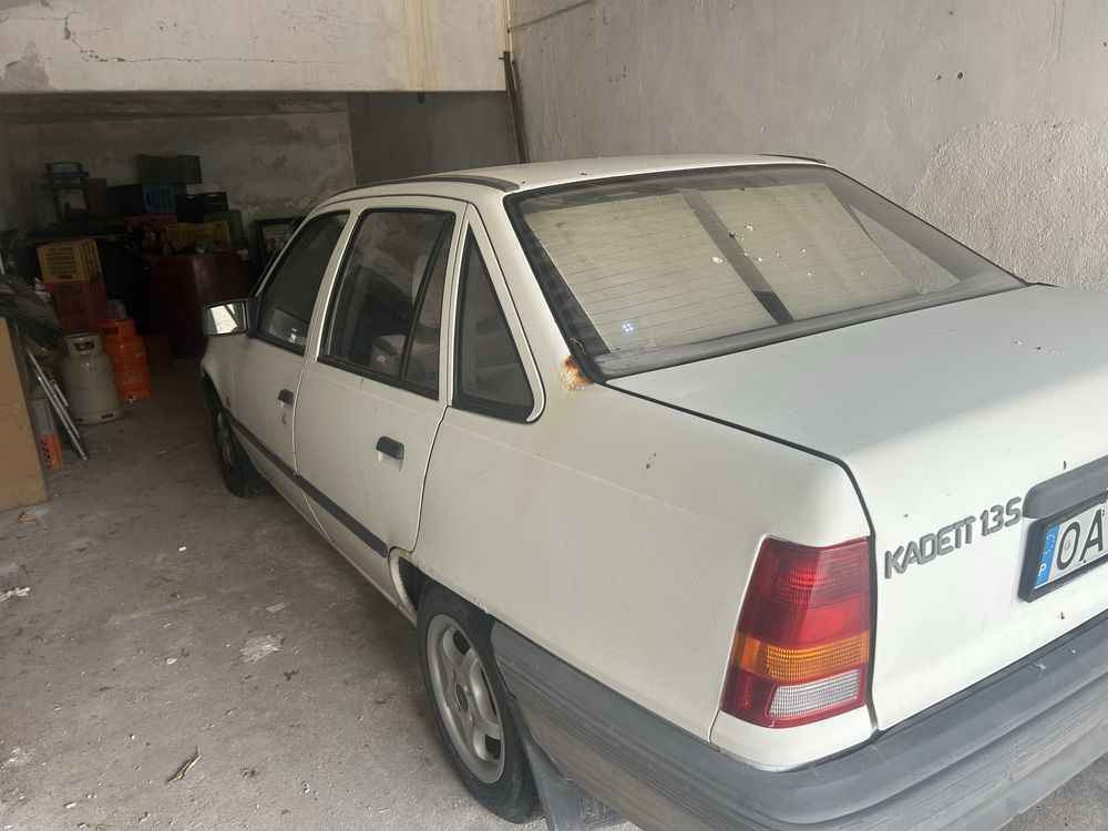 Opel kadett 1.3 s