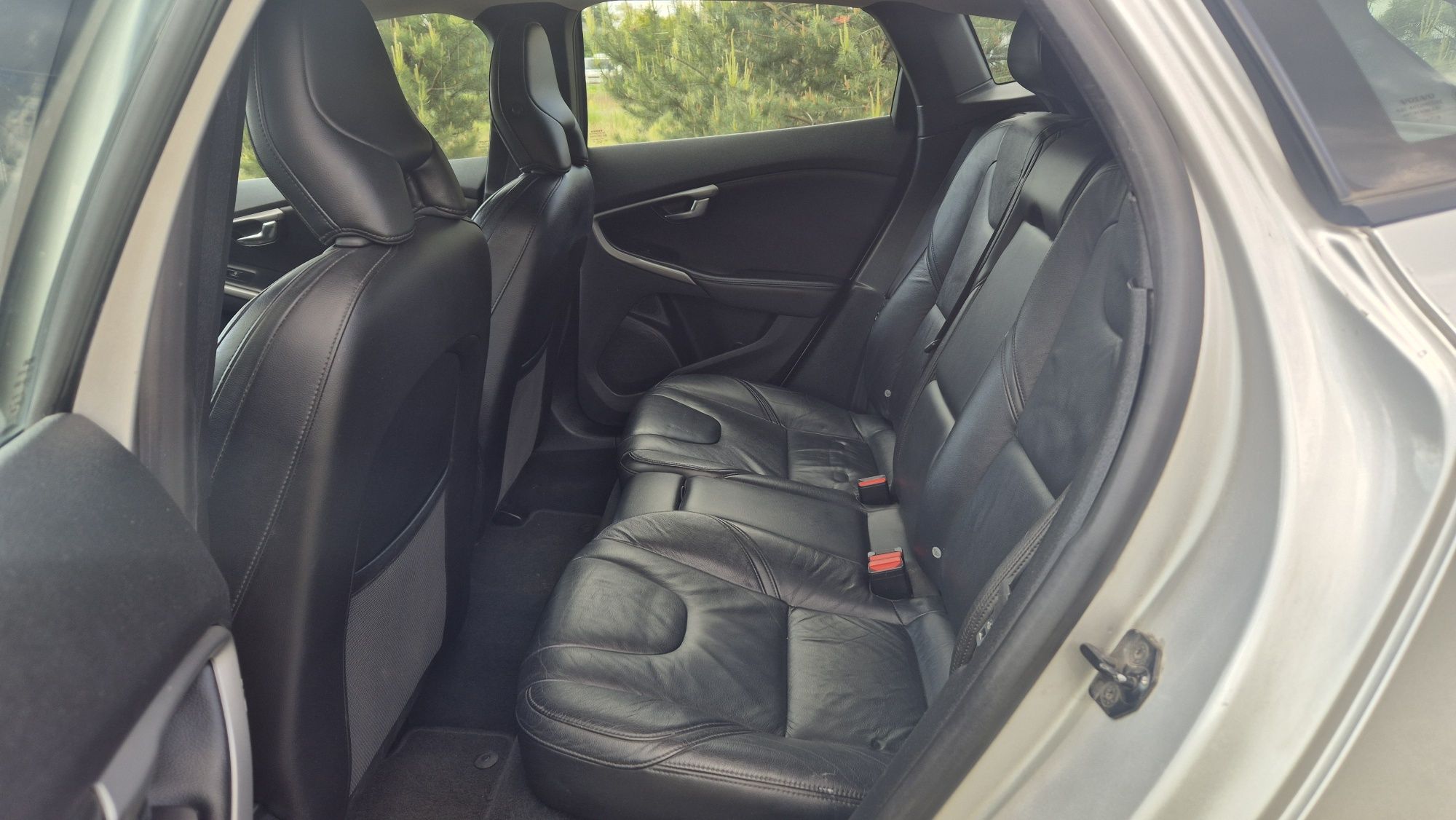 Volvo V40 1.6 Hdi Okazja Długie Opłaty Super stan Zamiana