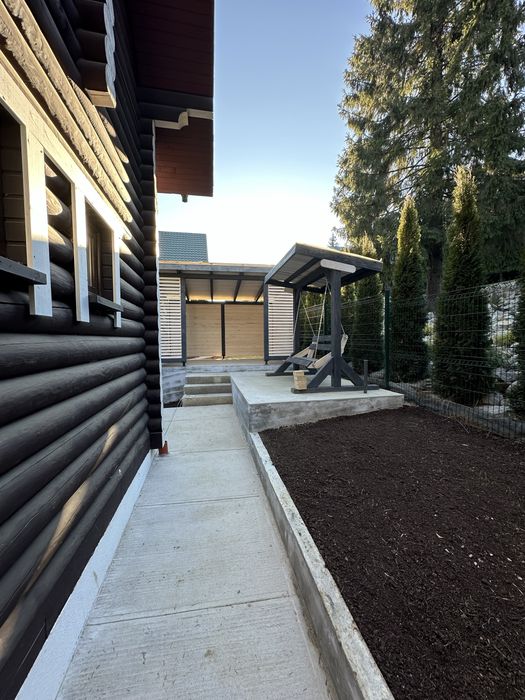 Продається деревяний будинок в Яблуниці (Буковель)