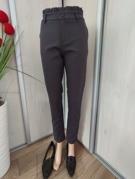 Sprzedam eleganckie spodnie cygaretki