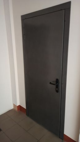 Двері для складських, підвальних  та технічних приміщень