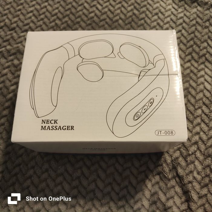 Портативний розумний масажер для шиї