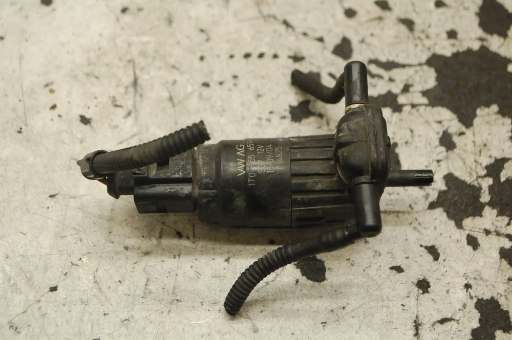POMPKA SPRYSKIWACZY 1T0955651A VW AUDI SEAT