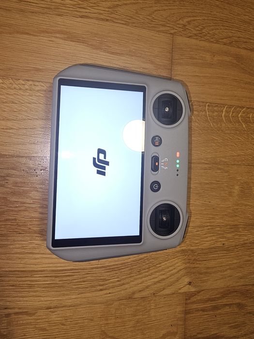 Pilot Kontroler DJI RM 330