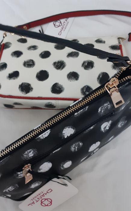 Duas bolsas pequenas