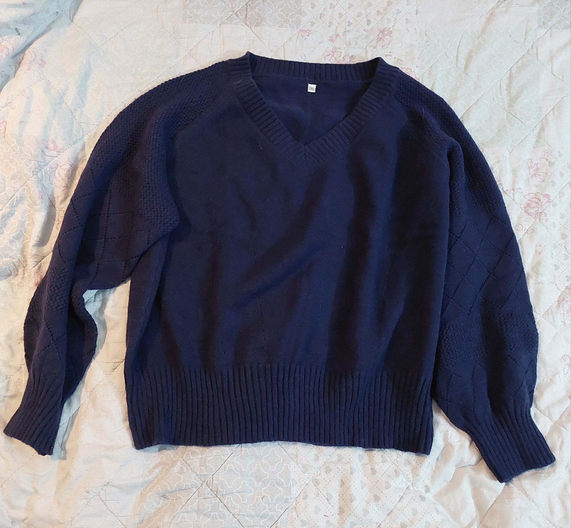 Sweter rozmiar 2XL