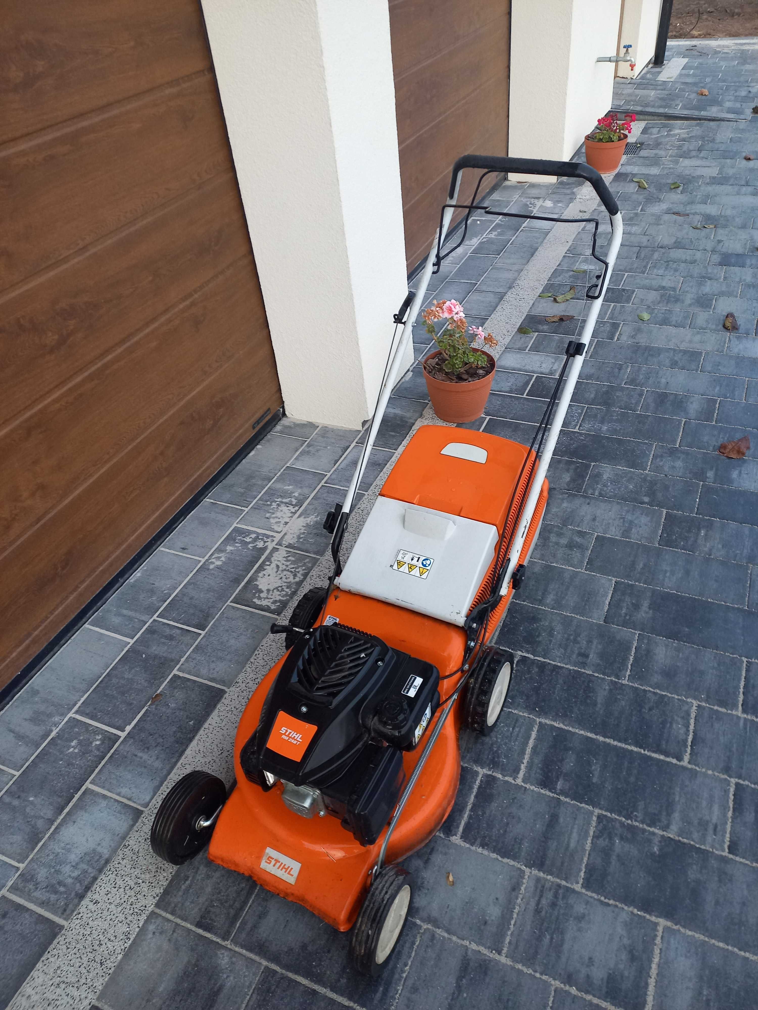 STIHL RM 248.1 T Kosiarka spalinowa z napędem kołowym